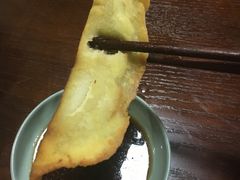 -老新隆牛肉锅贴(新街口店)