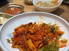 -青瓦餐厅·生鱼片·韩园烤肉(西塔店)