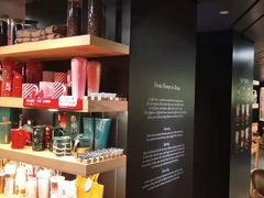 -星巴克臻选(国贸商城首店)