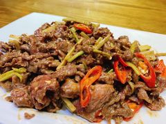 芥兰炒牛肉-潮中人·潮州菜(益乐路店)