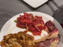 -山焱·炭火自助烤肉(周浦万达店)