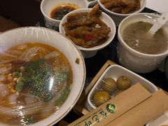 -金色印象·4K影院式足体养生(杨家坪西郊店)
