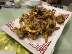 炸平菇-东北哈尔滨酱骨头馆房掌柜铁锅炖