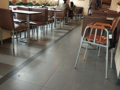 大堂-李先生牛肉面大王(东营友谊广场店)