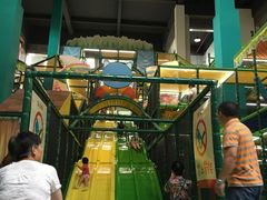 -蒙特利亲子乐园