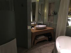 洗手间-青岛银沙滩温德姆至尊酒店