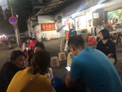 -酒宝荡烧烤(长航局江大路住宅小区店)