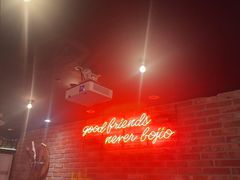 -BHC炸鸡(明洞总店)