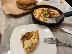 -必胜客(尹山湖歌林公园店)