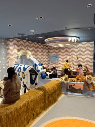 -奈尔宝家庭中心·亲子餐厅(北京东坝万达店)