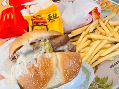 -麦当劳(金山红星美凯龙DT店)