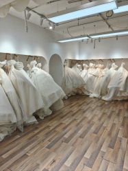 点击看大图 -HANSA韩纱婚纱礼服·龙凤褂·西装设计师集合店