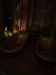 -蕾蕾美颜美容美体