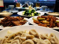 -湖畔鲁菜·二十年老字号餐厅(大明湖店)