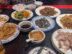-老北京胡同味道二荤铺(酒仙桥店)