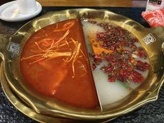 -永發發串串火锅馆·烧烤·大排档(传媒大学店)