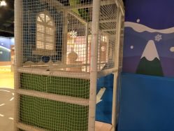 -多奇妙乐园·淘气堡·电玩·抓娃娃(海口吾悦店)