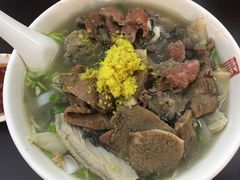 -潮镇老尾牛杂(环城西路店)