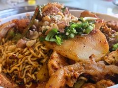 -马玉林麻辣烫串串香·清真(莫尔街北门店)