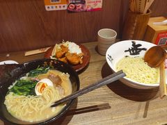 -无敌家现熬骨汤拉面(颐堤港店)