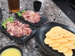 -啊美丽炭火烤肉(滑翔一店)