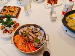 -品海楼·大连海胆锅贴馆(东港店)