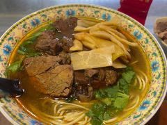 -金杨拉面王小吃面馆·牛三宝面·红烧牛肉粉