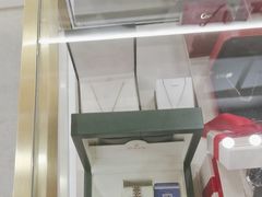 -六六奢品·vintage中古·回收二手奢侈品包包手表首饰(环球港店)