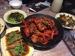-巴厘龙虾·榜首油焖大虾(音乐学院·沿江酒馆店)