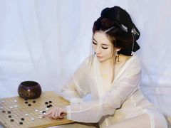 -九月鹰飞汉服摄影工作室
