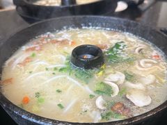 -飞虎过桥米线(翠湖店)