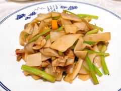 -雅和生态渔庄·宜城锅巴饭(龙灵山公园店)