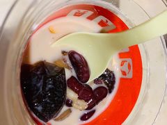 -八婆婆烧仙草(中山路店)