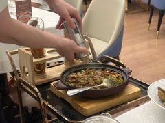 -品海楼·大连海胆锅贴馆(东港店)