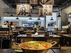 -张翻越·川渝冒菜·武汉黑鸭煲(城北万象城店)