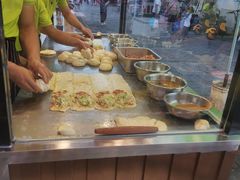 自助取餐区-蕃坊酥小蒙牛肉饼(怀远市场店)