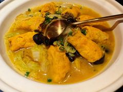 白菜蛋饺砂锅-老吉堂上海本帮菜(工体店)