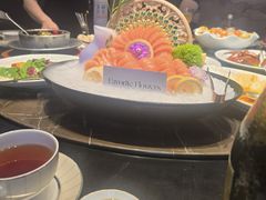 -海派悦庭·海胆烧麦·新融合菜(凯德广场店)