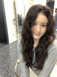 -Hair Co.一间沙龙