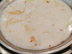 -老来福·非遗酸汤兔(凯旋路店)
