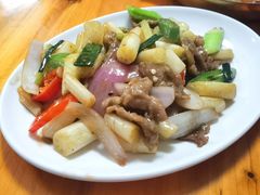 藕尖炒牛肉-甜甜屋(解放中路店)
