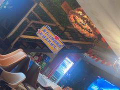-顶峰夜宴·龙虾烧烤大排档(九江学院店)