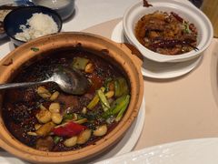 -八府香鸭·啫啫煲(华山路店)