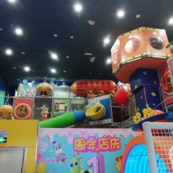 -太空学院儿童娱教乐园(中华广场店)