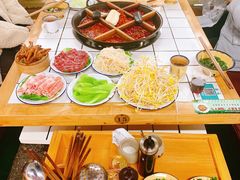 -瓜西西重庆火锅(花溪店)