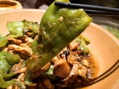 擂辣椒烧手撕鸡-吃饭皇帝大(合生汇店)