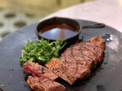 -La Mer Restaurant & Lounge