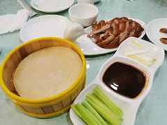 -六和聚传统烤鸭.天津菜(和平店)