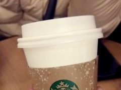 -星巴克臻选(威海威高广场店)
