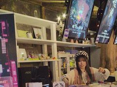 -暴风岛沉浸式体验馆(百联世纪店)